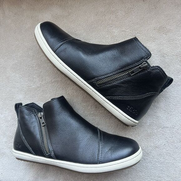 Taos Bootsie Black Leather Ankle Boot Women 8 High-Top Sneaker Zipper Athleisure - Picture 1 of 15